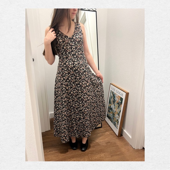 Romantic, Floral Corset Dress | Size 7 - Picture 2 of 4